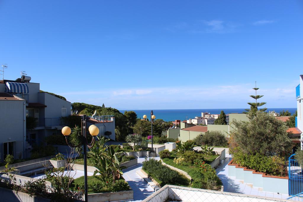 Appartamento Santa Lucia Cefalu Luaran gambar