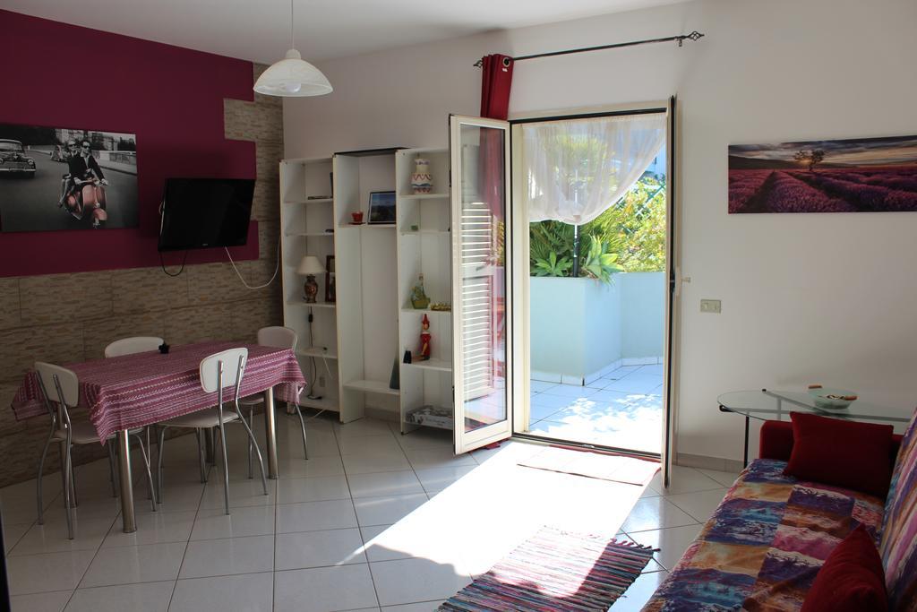 Appartamento Santa Lucia Cefalu Luaran gambar