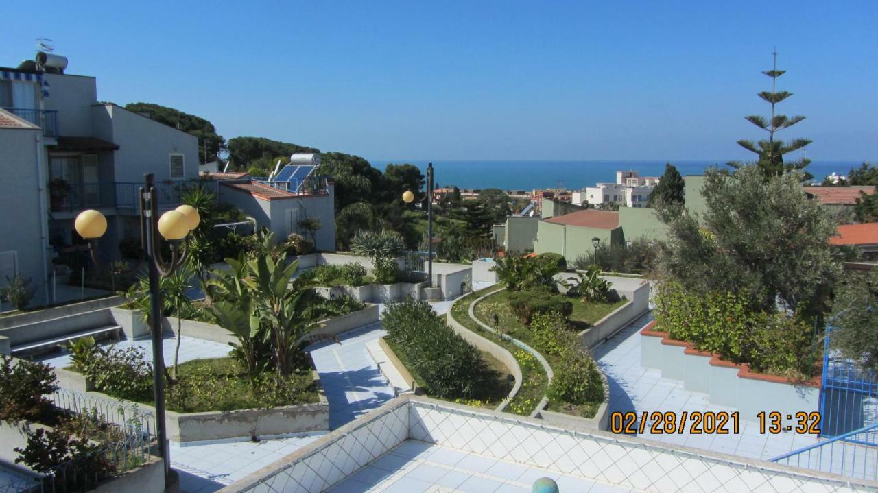 Appartamento Santa Lucia Cefalu Luaran gambar